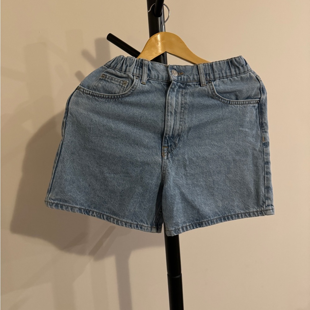 Pull & bear high-waisted mid-length shorts